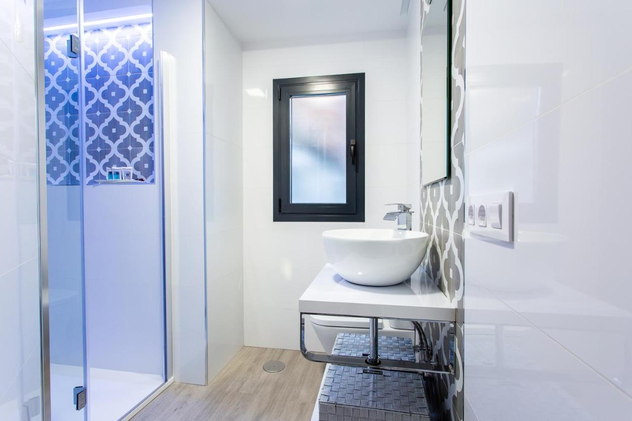 Apartamentos Hervas Suites ภายนอก รูปภาพ